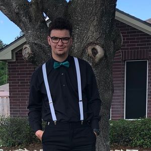 Meet your Posher, Logan